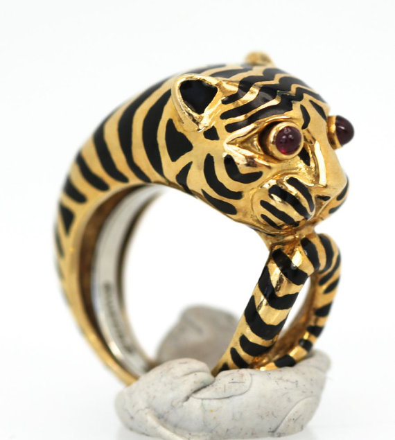 Il 570xN.1122230325 1arj